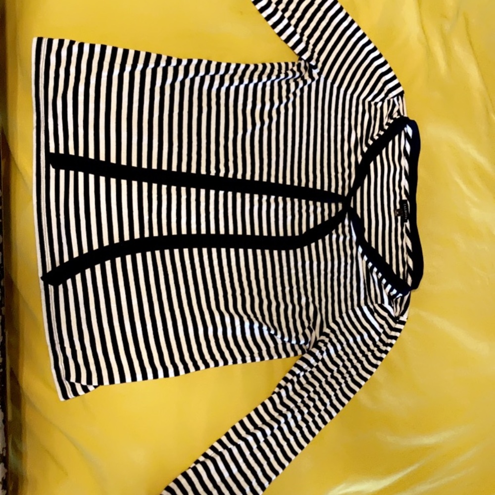 Stripped top